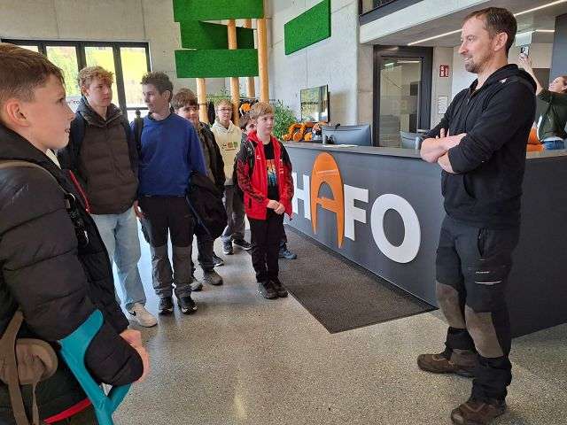 k-WhatsApp Image 2025-11-12 at 12.06.48 (3)