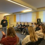 Bewerbungstraining der 4. Klassen bei der RAIBA